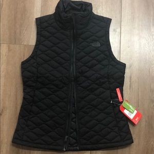 The North Face black vest size M